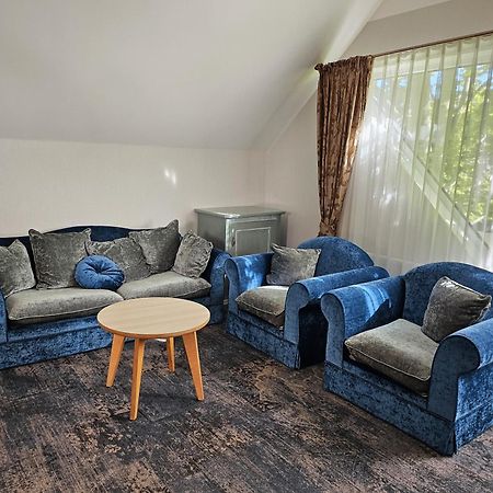 Guest House & Villa Astoma パランガ エクステリア 写真