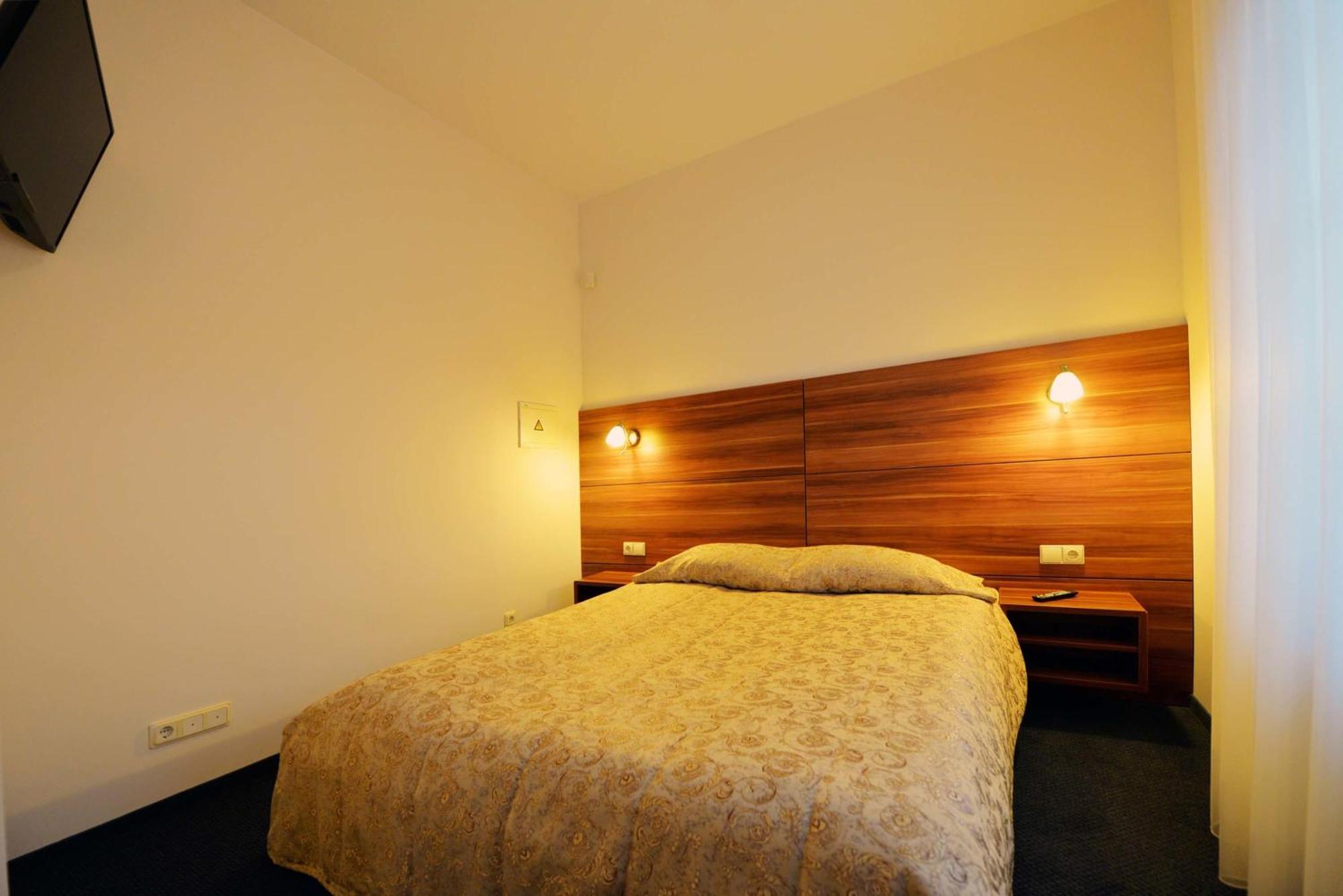 Guest House & Villa Astoma パランガ 部屋 写真
