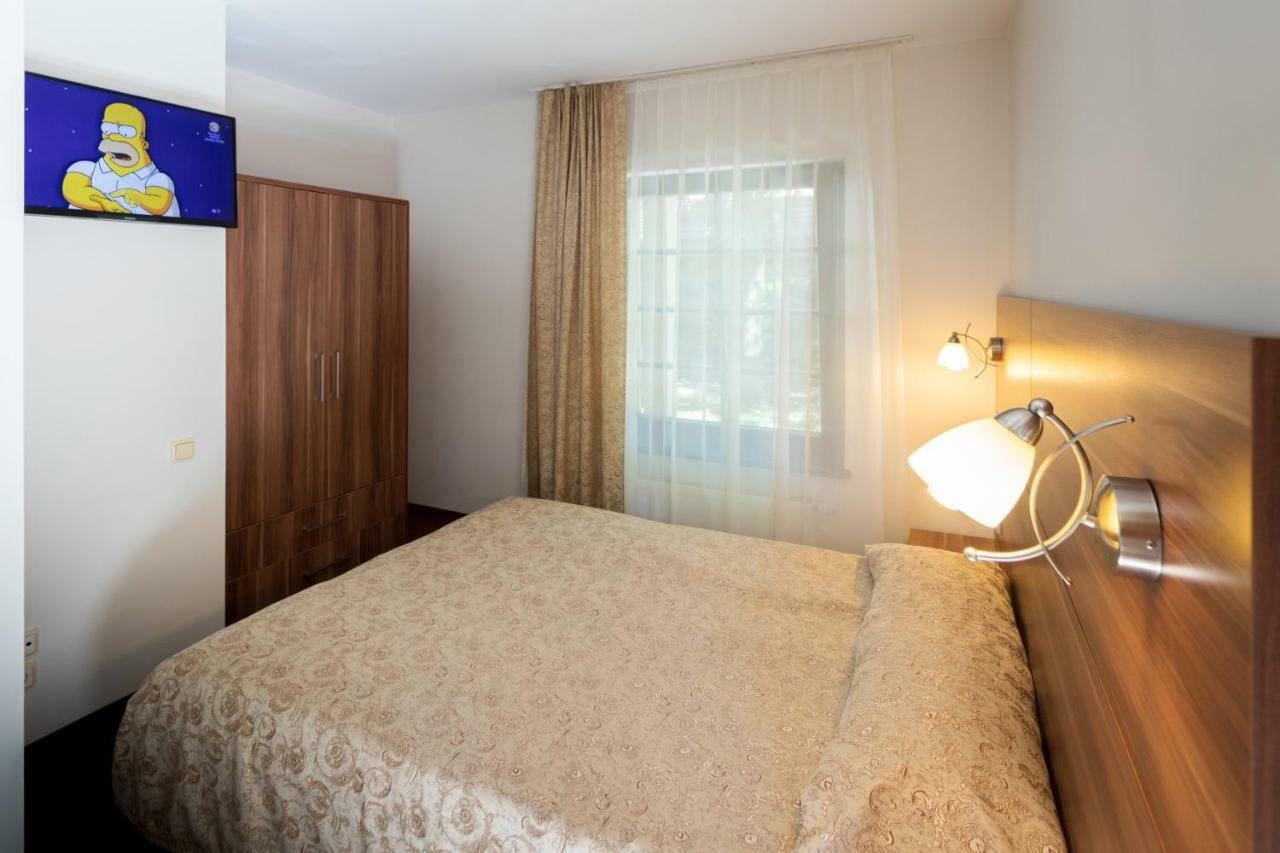 Guest House & Villa Astoma パランガ エクステリア 写真